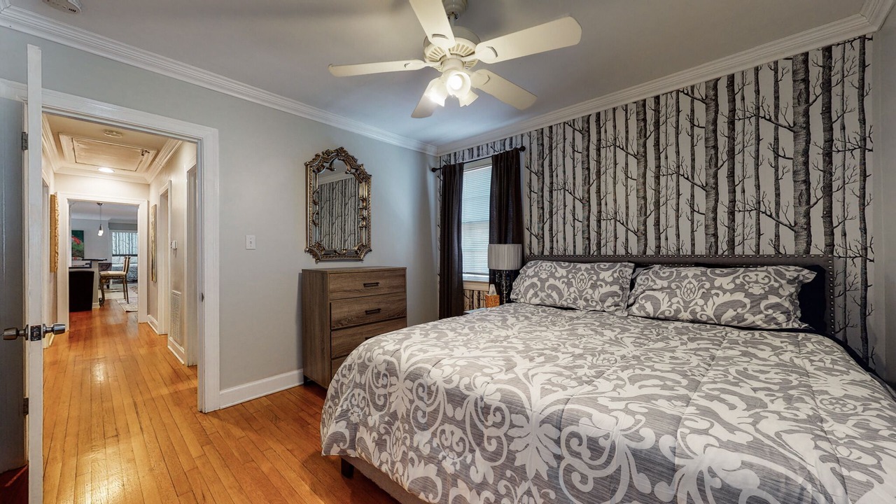 Photo of Bedroom in Green Hills