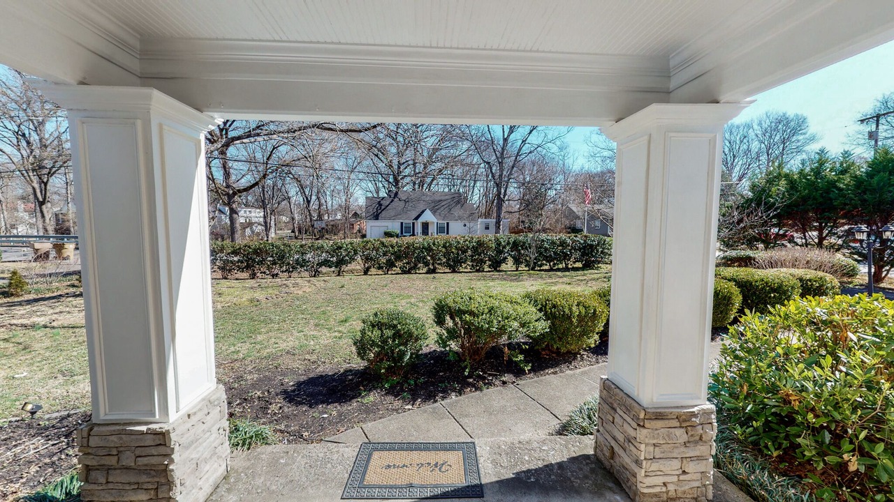 Photo of Outdoor in Green Hills