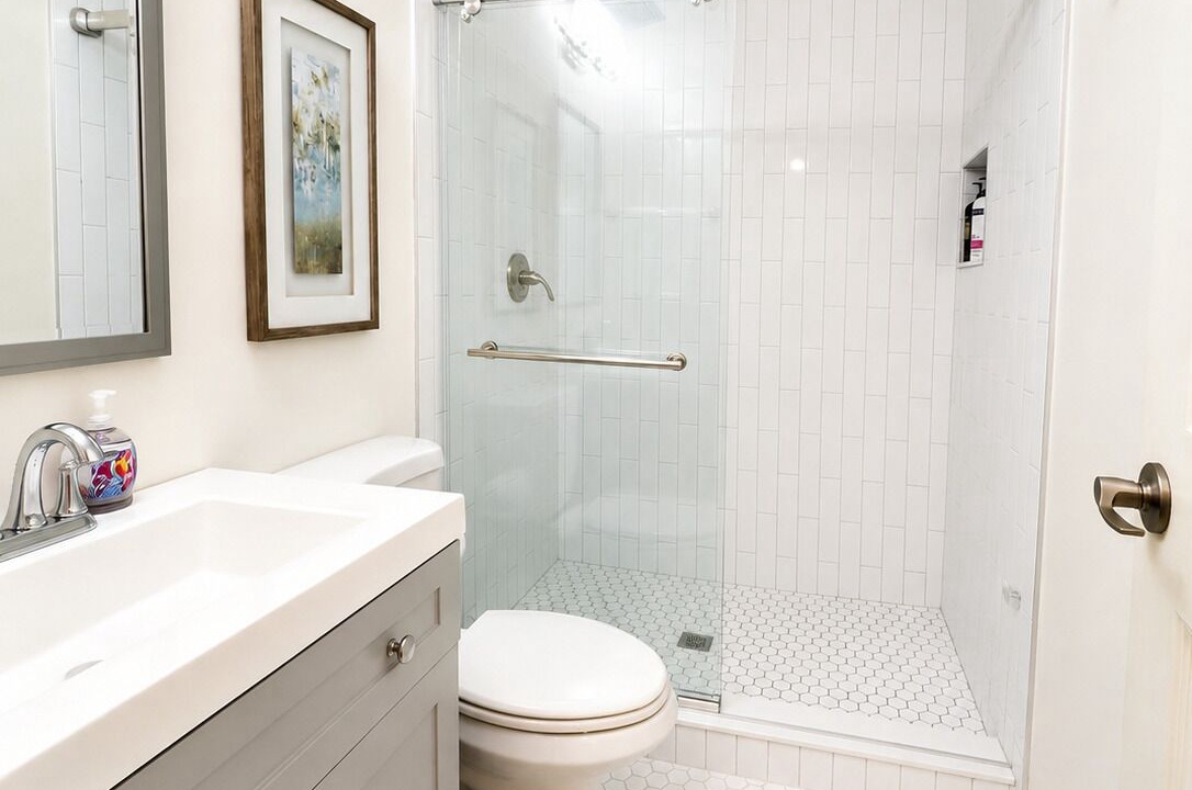 Photo of Bathroom in North Capitol