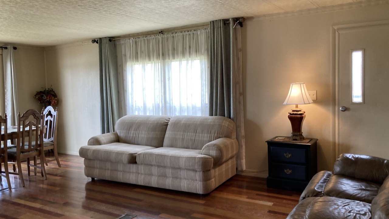 Photo of Livingroom in Lowell