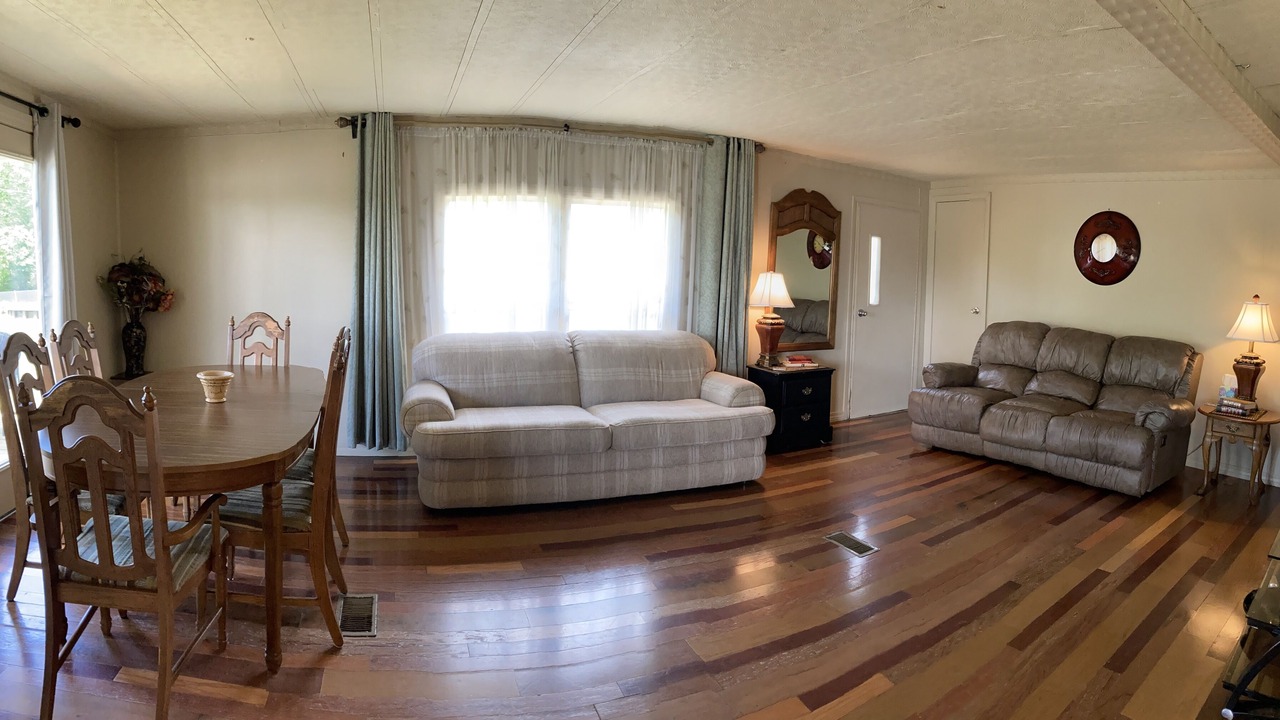 Photo of Livingroom in Lowell