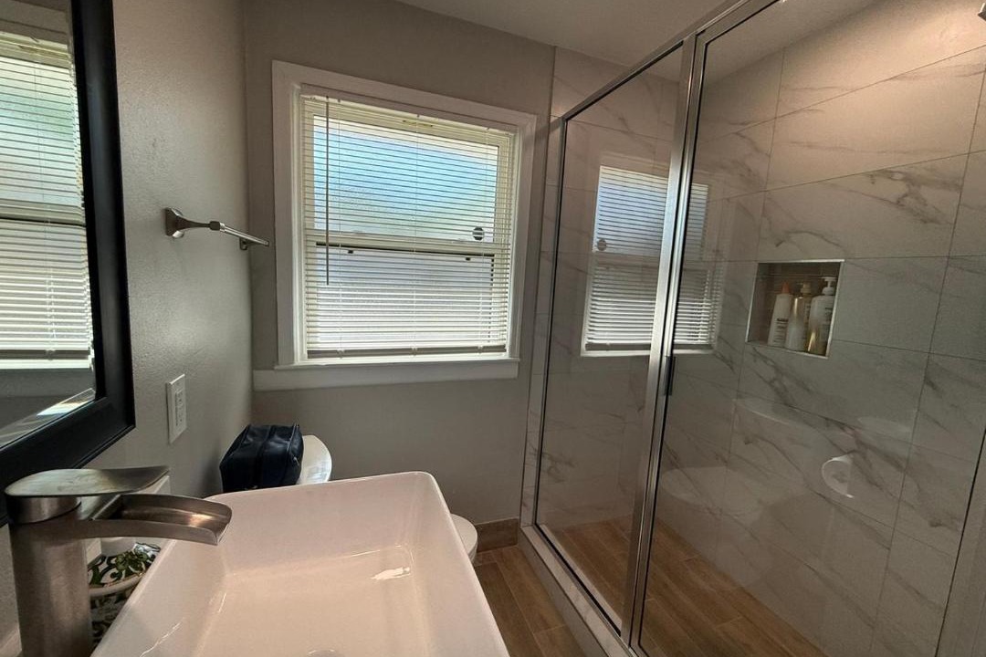 Photo of Bathroom in Highlands - Perkins
