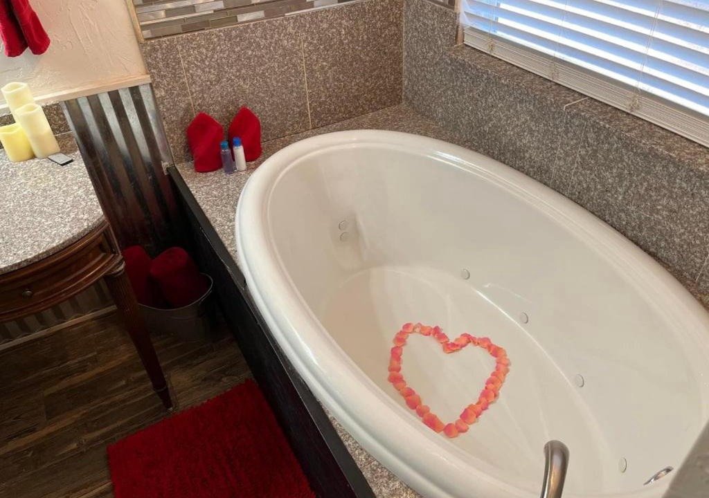 Photo of Bathroom in Guthrie