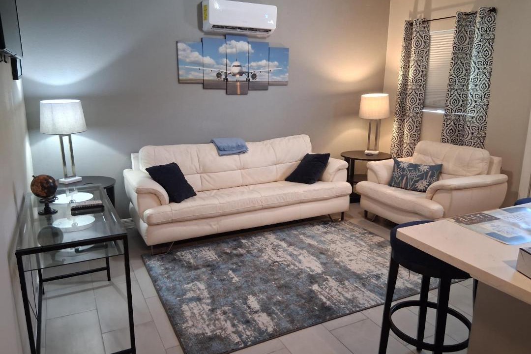 Photo of Livingroom in Miller