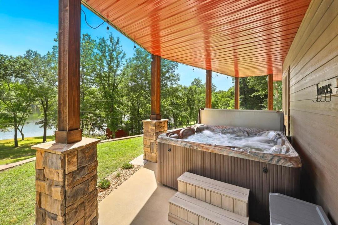 Photo of Patio Balcony in Springdale