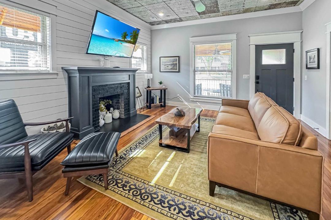 Photo of Livingroom in Springdale