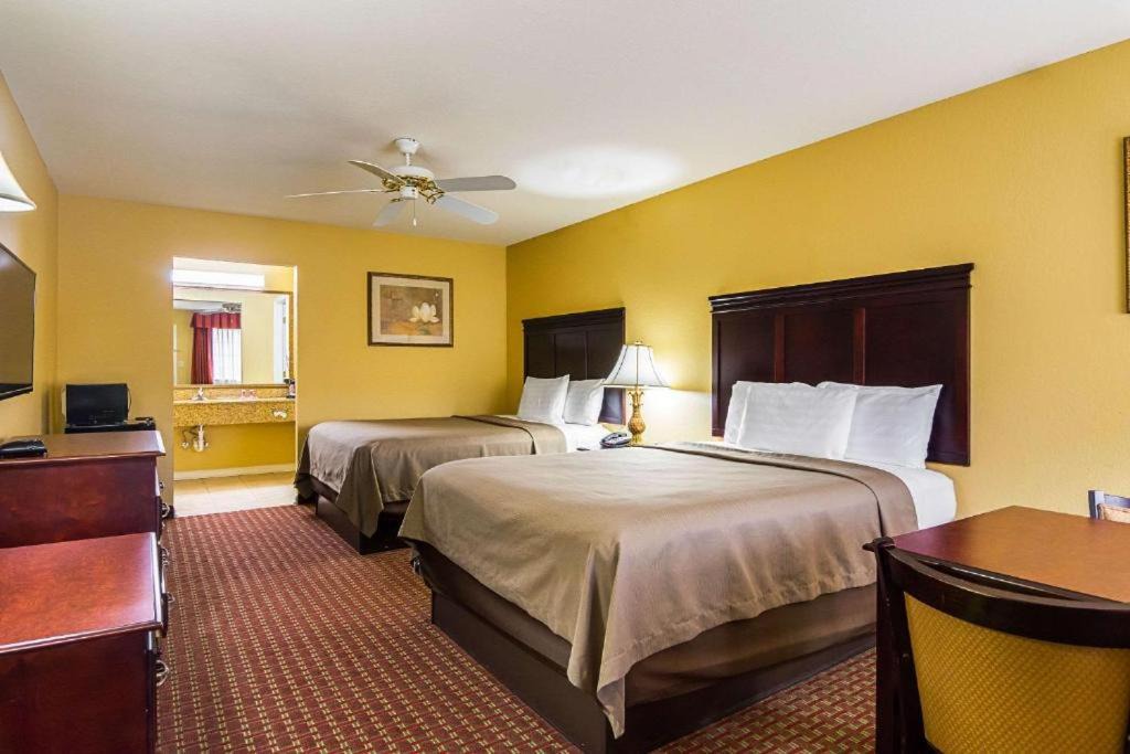 Photo of Bedroom in Bryant