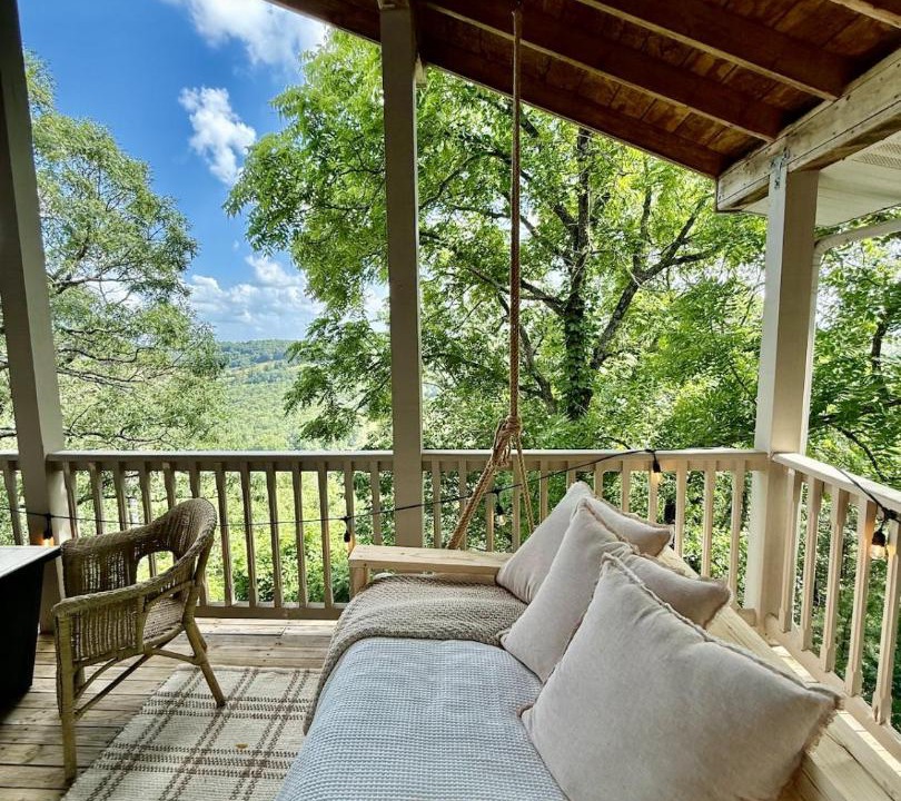 Photo of Patio Balcony in Eureka Springs