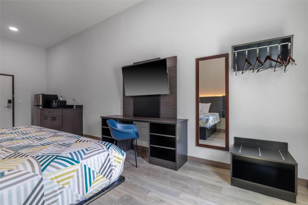 Photo of Bedroom in Gonzales