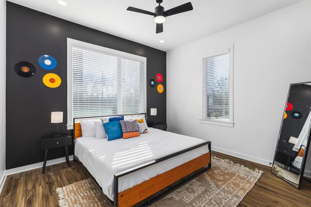 Photo of Bedroom in Cleveland Park