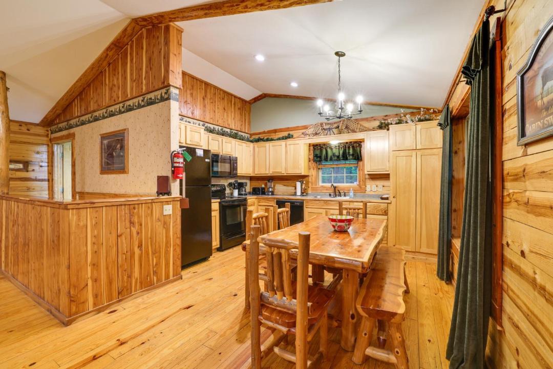 Photo of Kitchen in Sylvan Shores