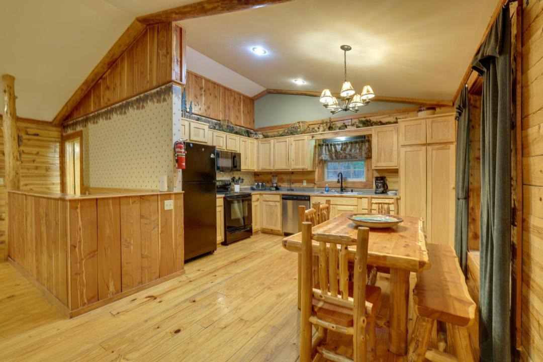 Photo of Kitchen in Sylvan Shores