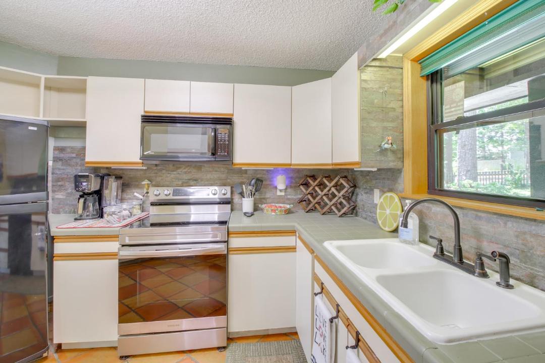 Photo of Kitchen in Mid America