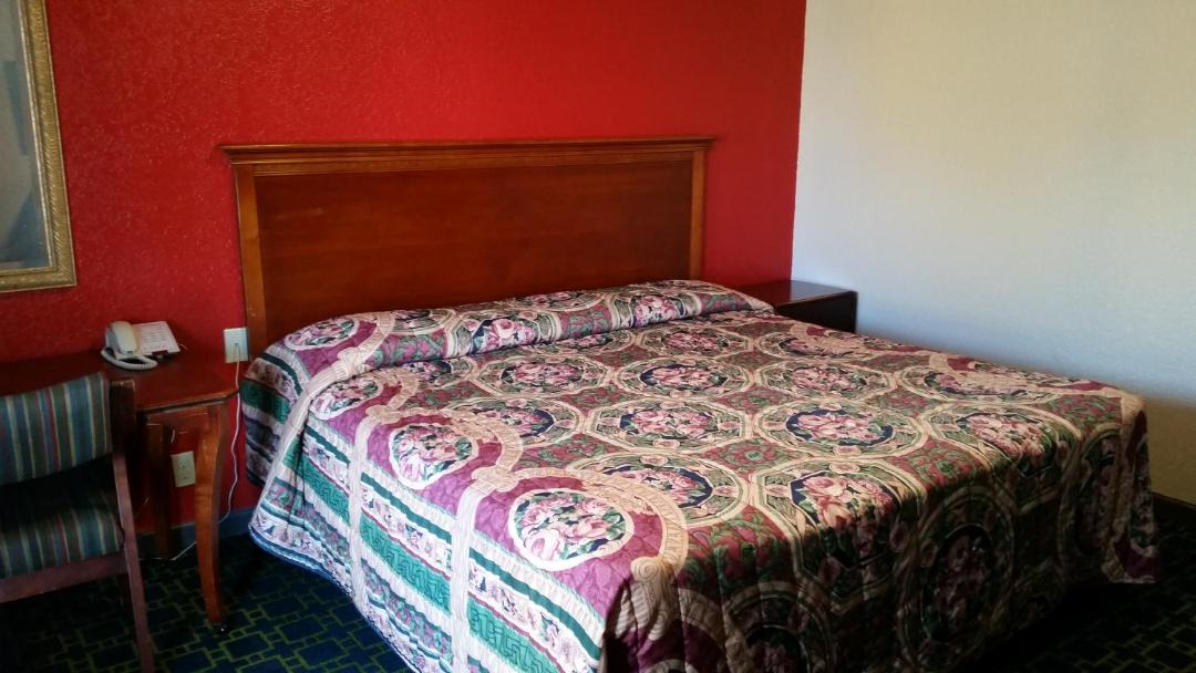Photo of Bedroom in El Reno