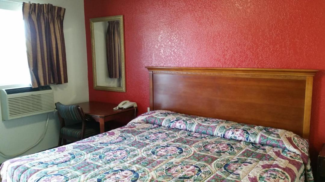 Photo of Bedroom in El Reno