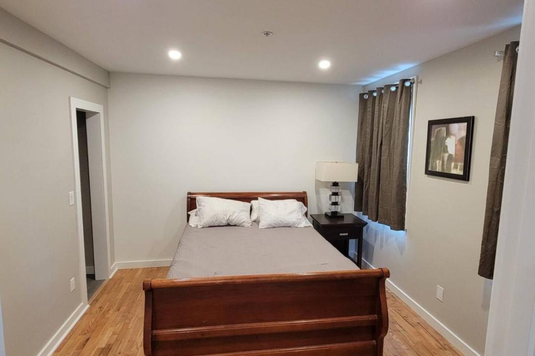 Photo of Bedroom in Maryville