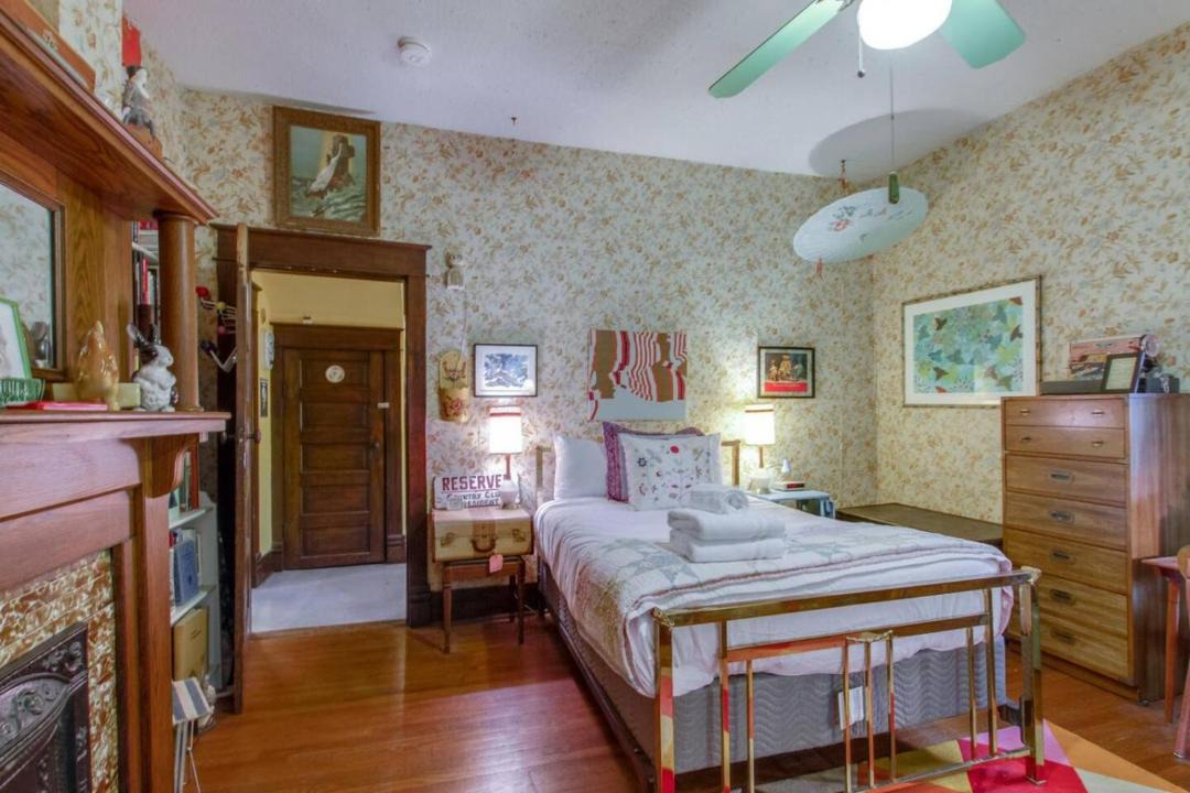 Photo of Bedroom in Lockeland Springs