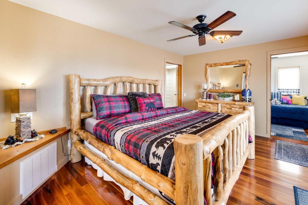 Photo of Bedroom in Sylvan Shores