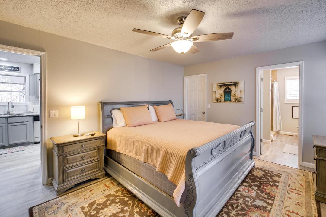 Photo of Bedroom in Hot Springs Village