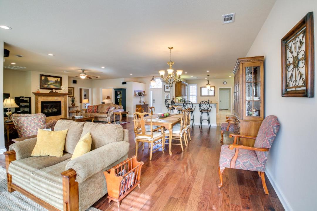 Photo of Livingroom in Hot Springs Village