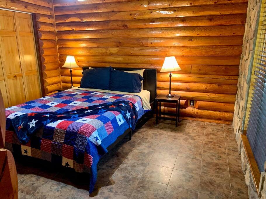 Photo of Bedroom in Saint Joe