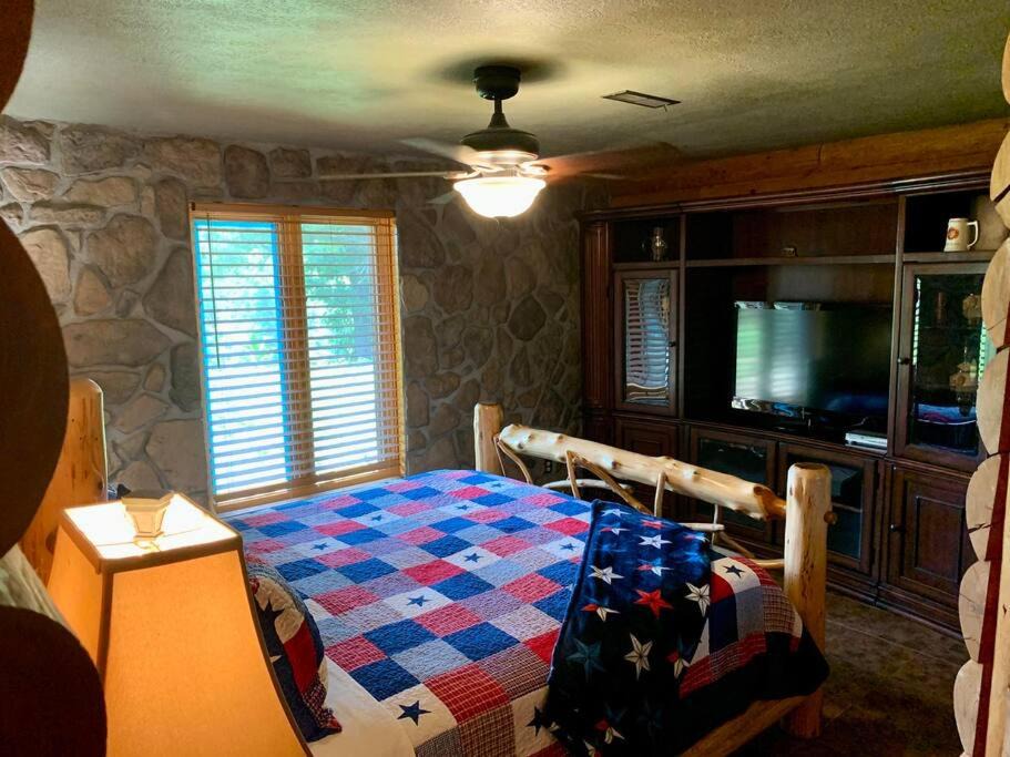 Photo of Bedroom in Saint Joe