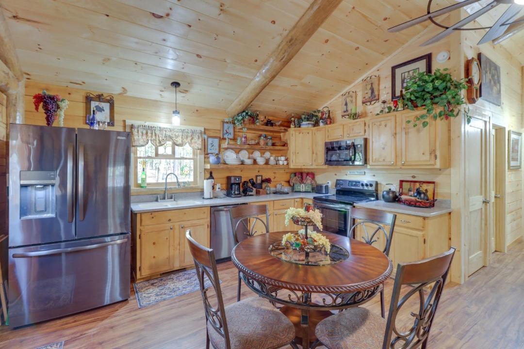Photo of Kitchen in Tumbling Shoals