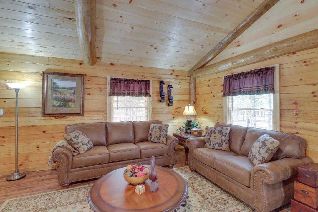 Photo of Livingroom in Tumbling Shoals