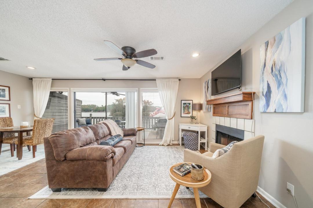 Photo of Livingroom in Hot Springs