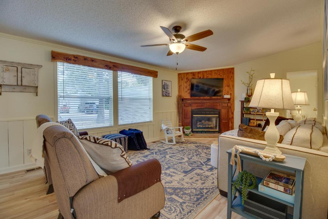 Photo of Livingroom in Mountain Home