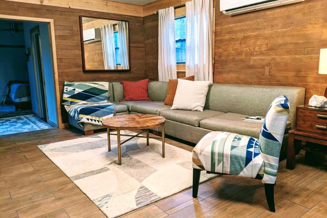 Photo of Livingroom in Eureka Springs