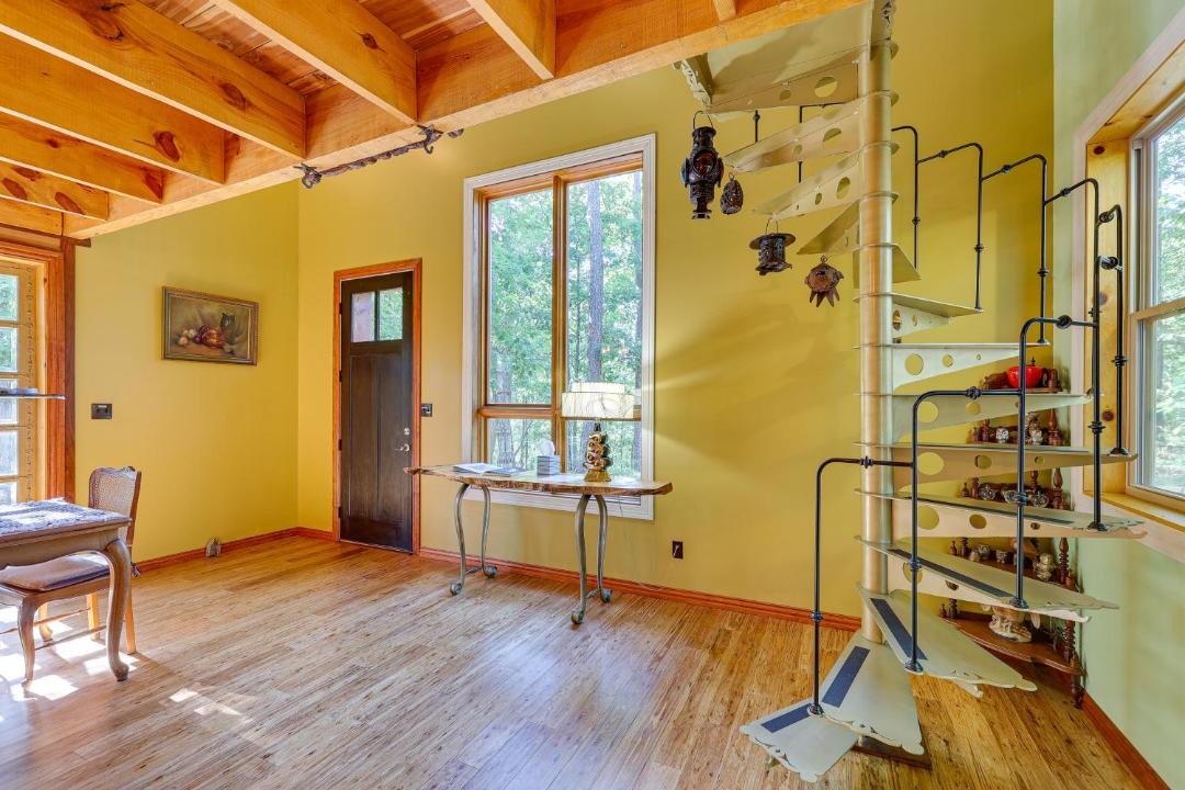Photo of Livingroom in Eureka Springs