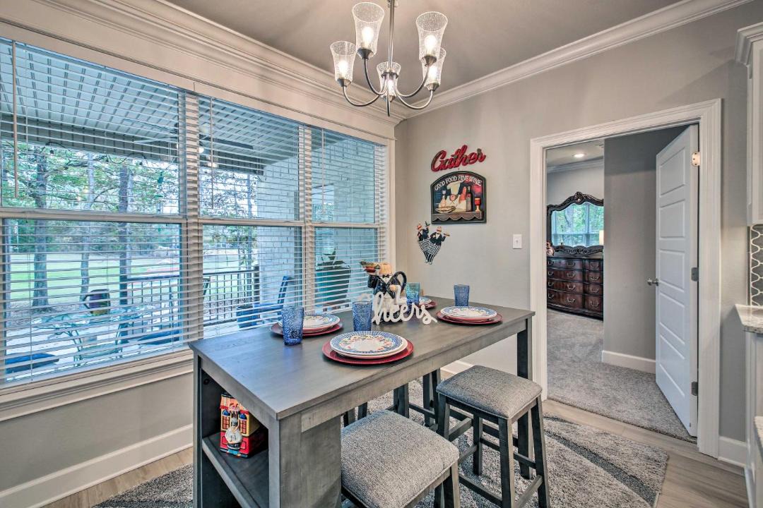 Photo of Livingroom in Hot Springs Village