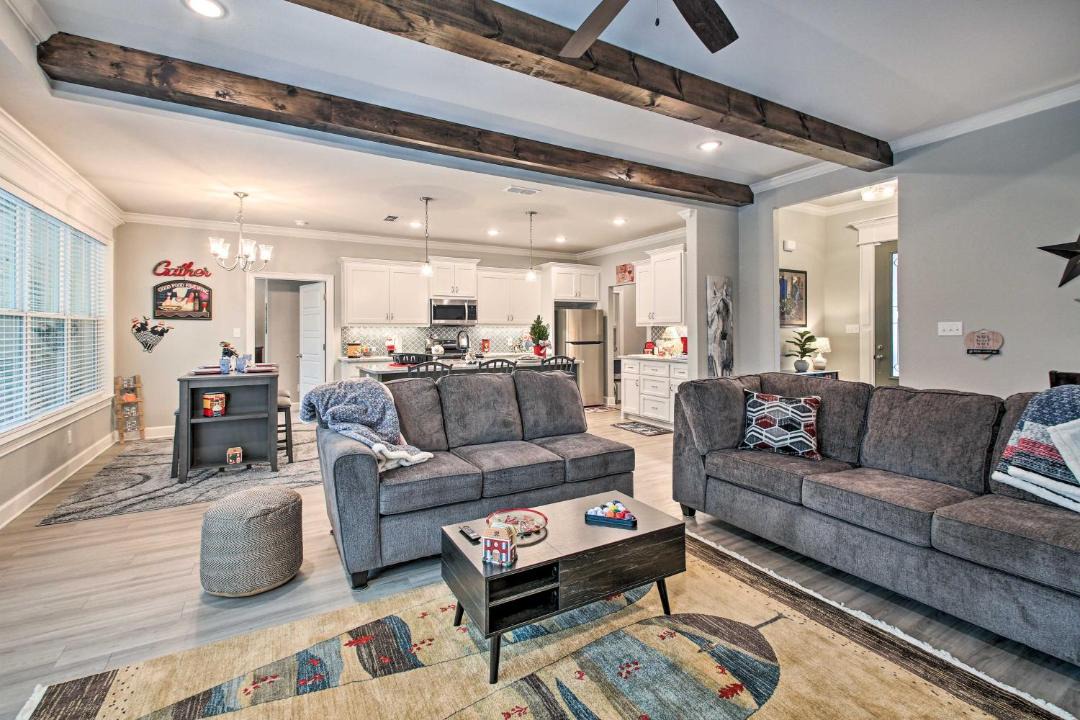 Photo of Livingroom in Hot Springs Village