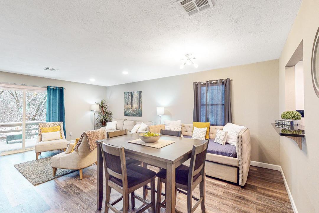 Photo of Livingroom in Bella Vista