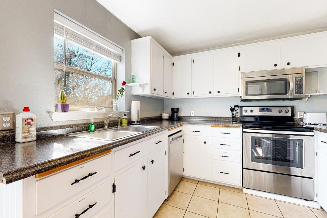 Photo of Kitchen in Eureka Springs