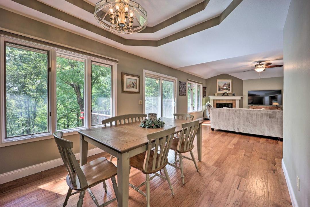 Photo of Livingroom in Bella Vista