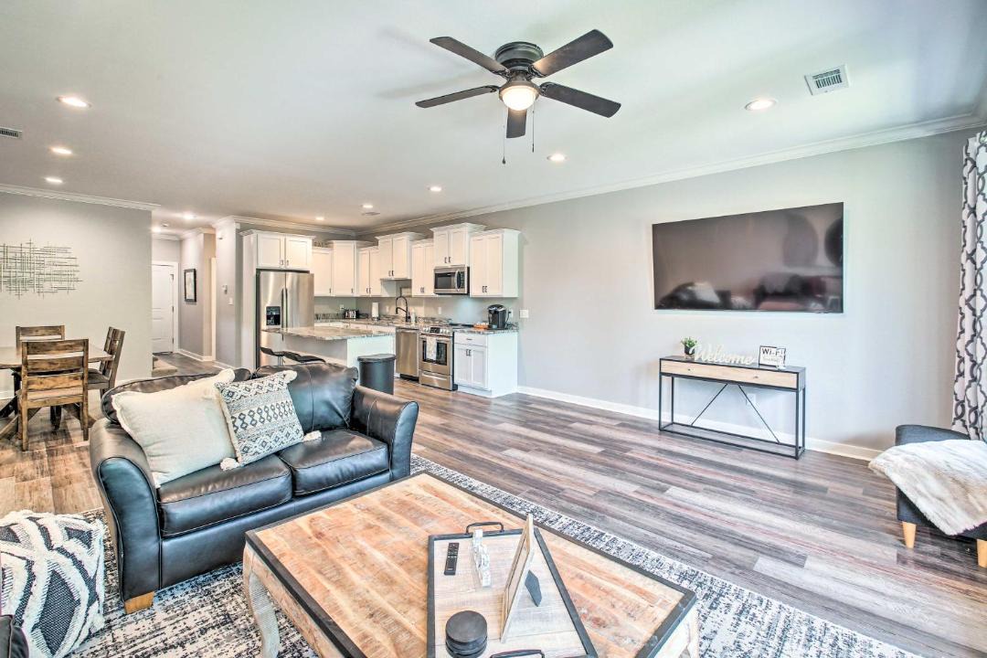 Photo of Livingroom in Lake Hamilton