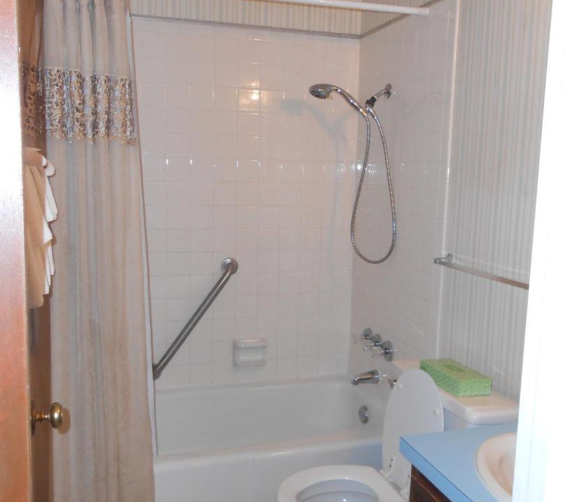 Photo of Bathroom in Hot Springs Village