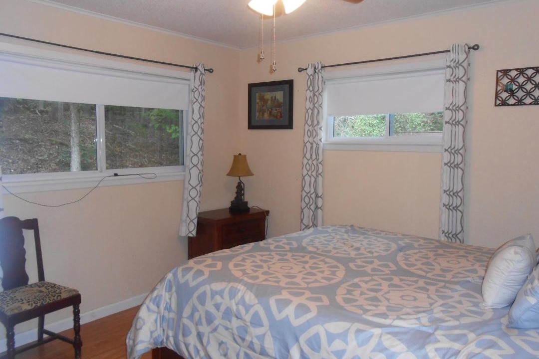 Photo of Bedroom in Hot Springs Village