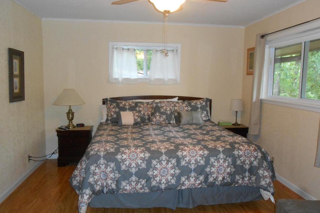 Photo of Bedroom in Hot Springs Village