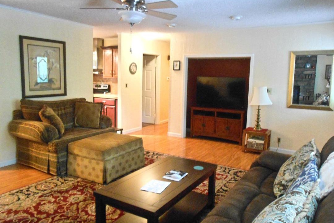 Photo of Livingroom in Hot Springs Village
