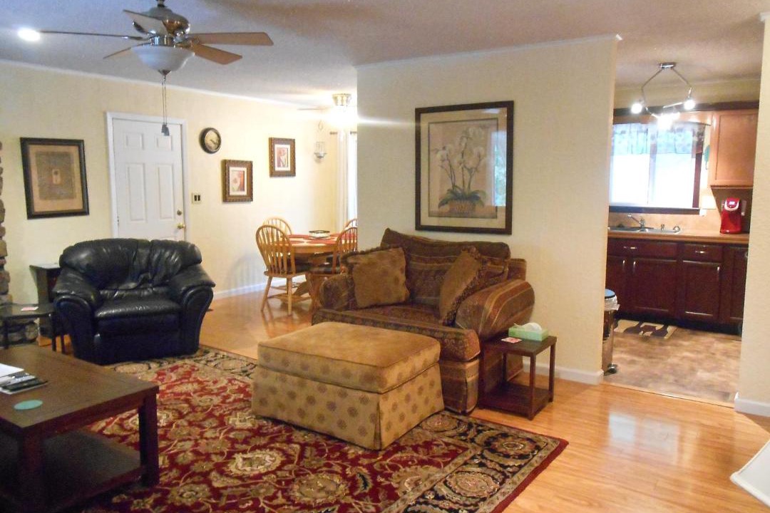 Photo of Livingroom in Hot Springs Village