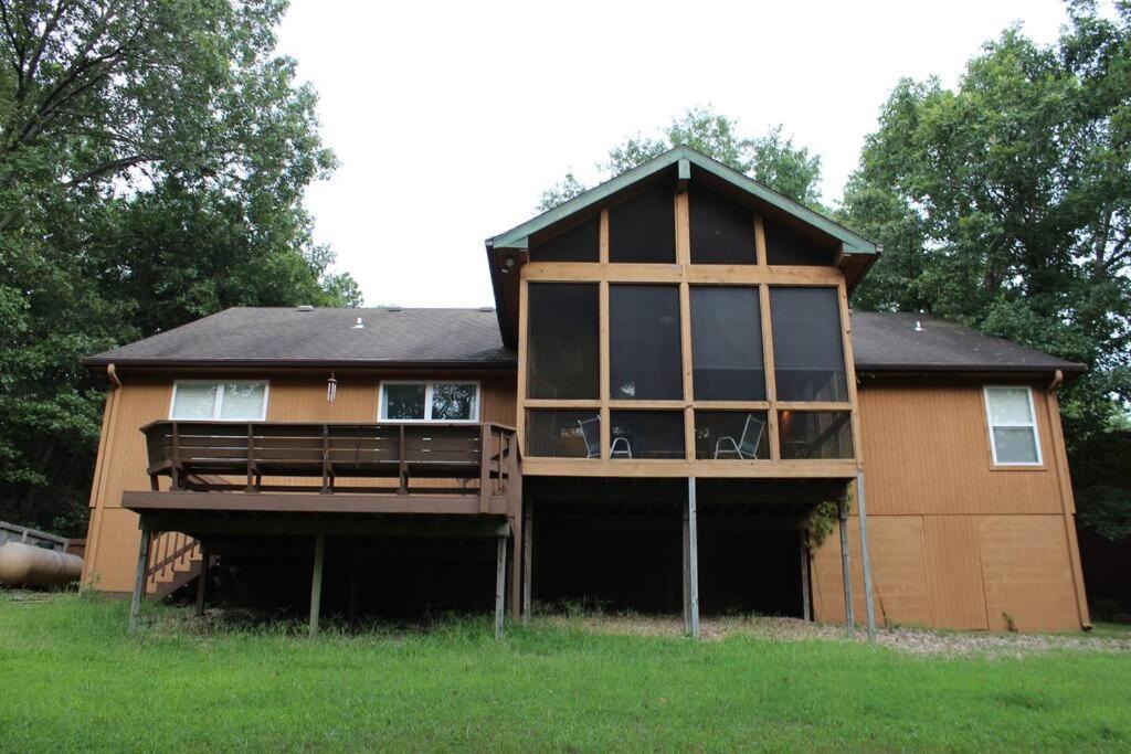 Photo of Buildings in Bella Vista