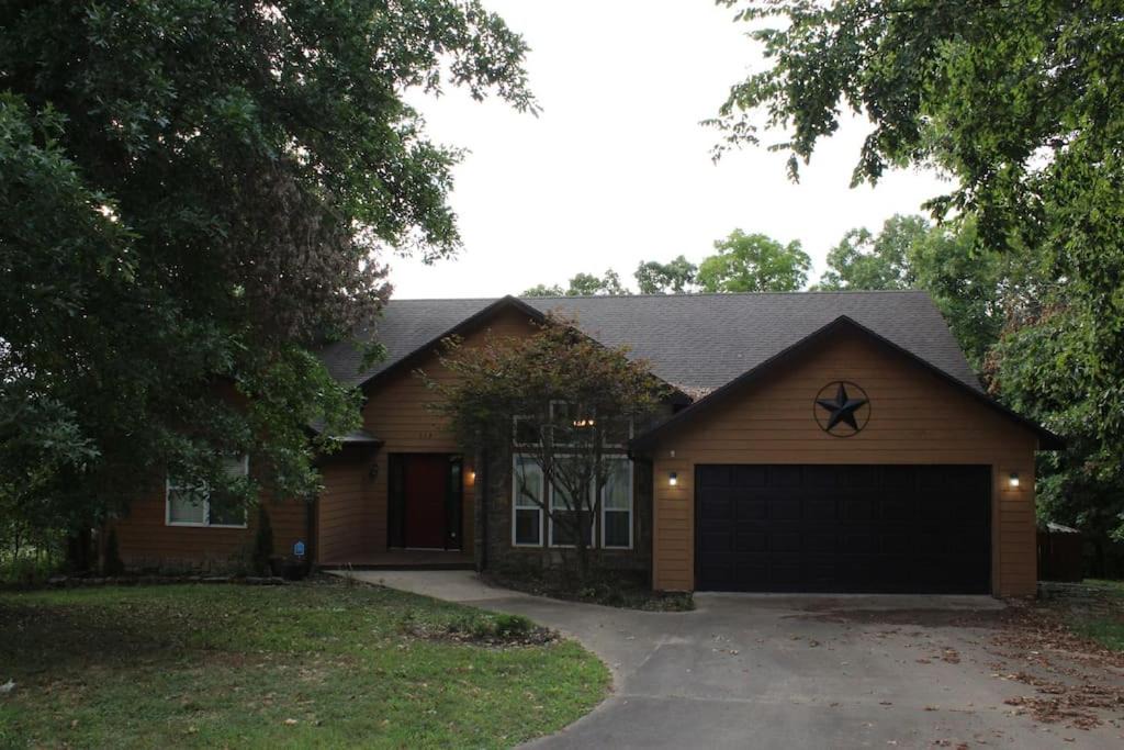 Photo of Buildings in Bella Vista
