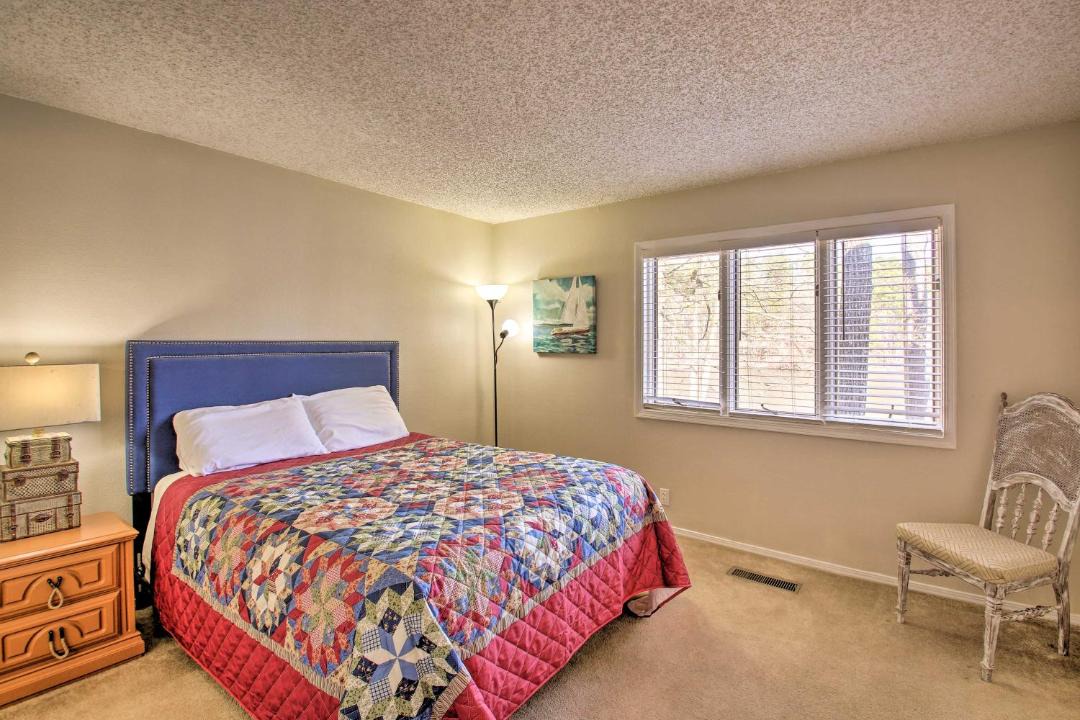 Photo of Bedroom in Hot Springs Village
