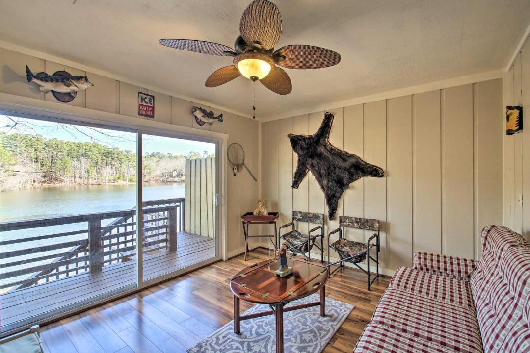 Photo of Livingroom in Hot Springs Village