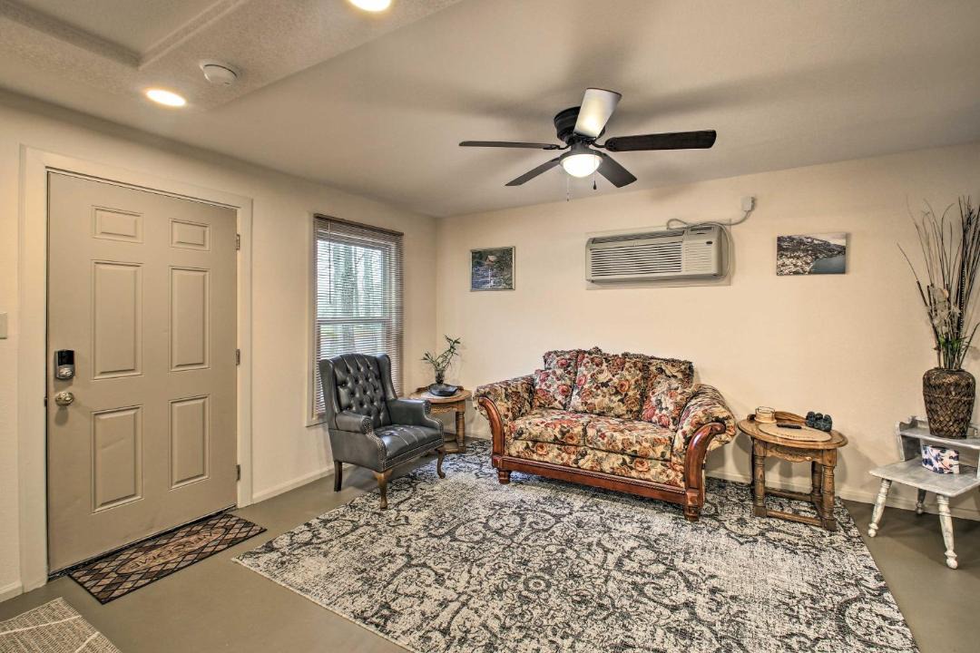 Photo of Livingroom in Piney