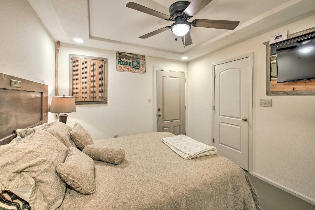 Photo of Bedroom in Piney