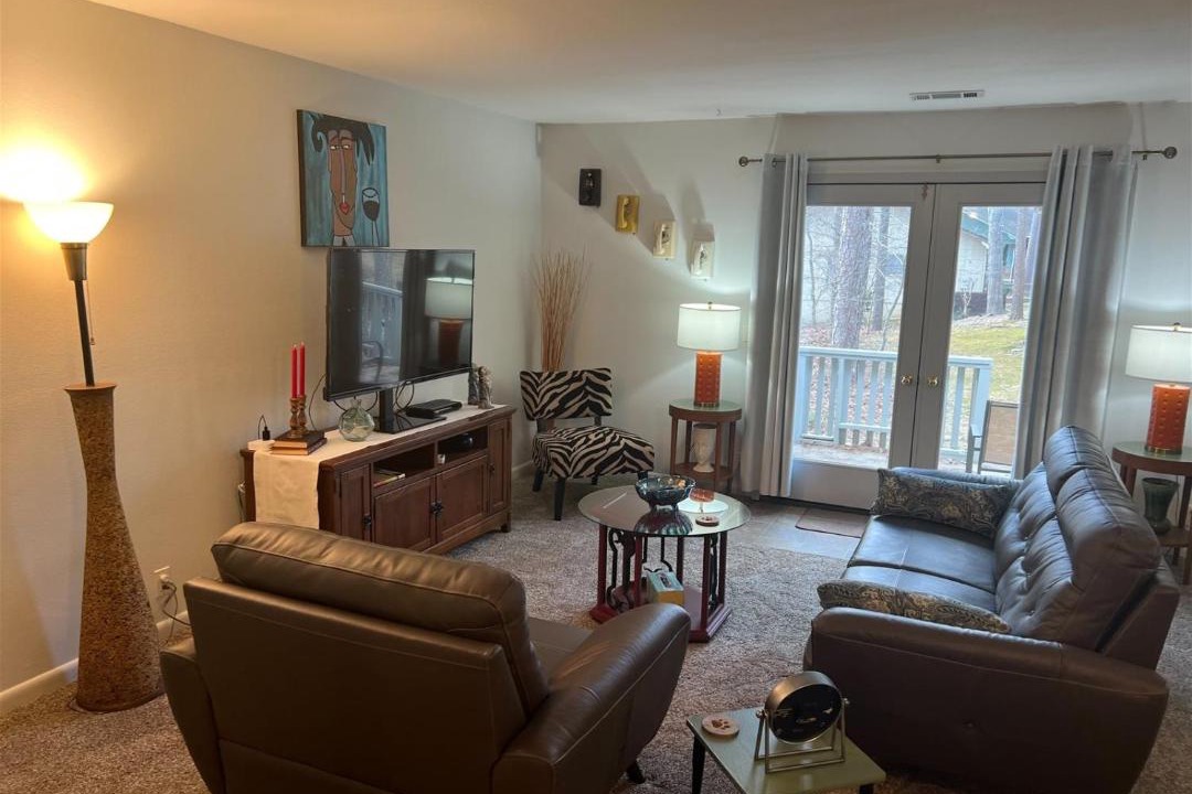 Photo of Livingroom in Hot Springs Village